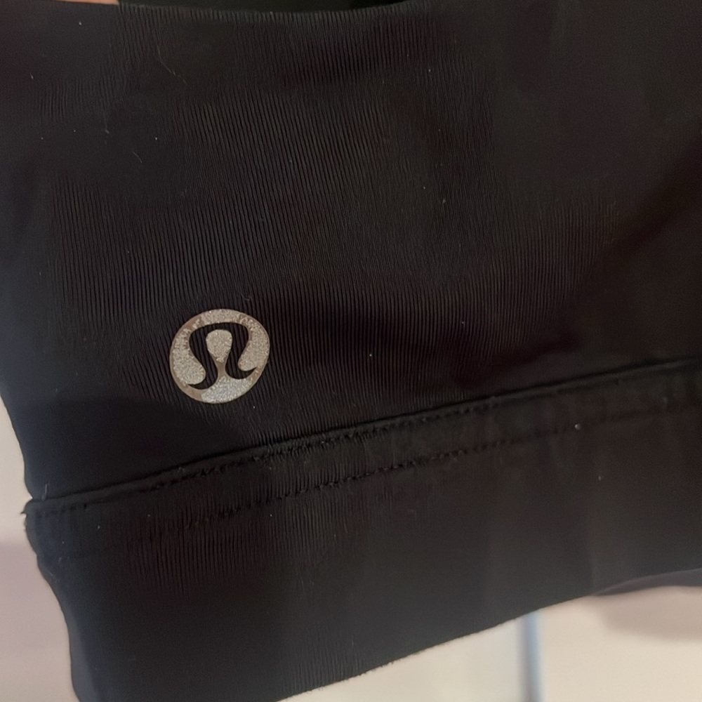 Lululemon Athletica Black Crisscross Sports Bra Size 12 - Picture 3 of 4